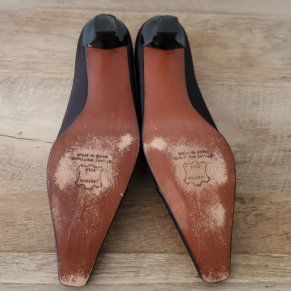 Stuart Weitzman Kitten heels - Picture 4 of 5